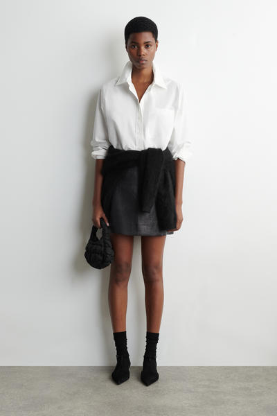 COS キルトマイクロミニバッグ