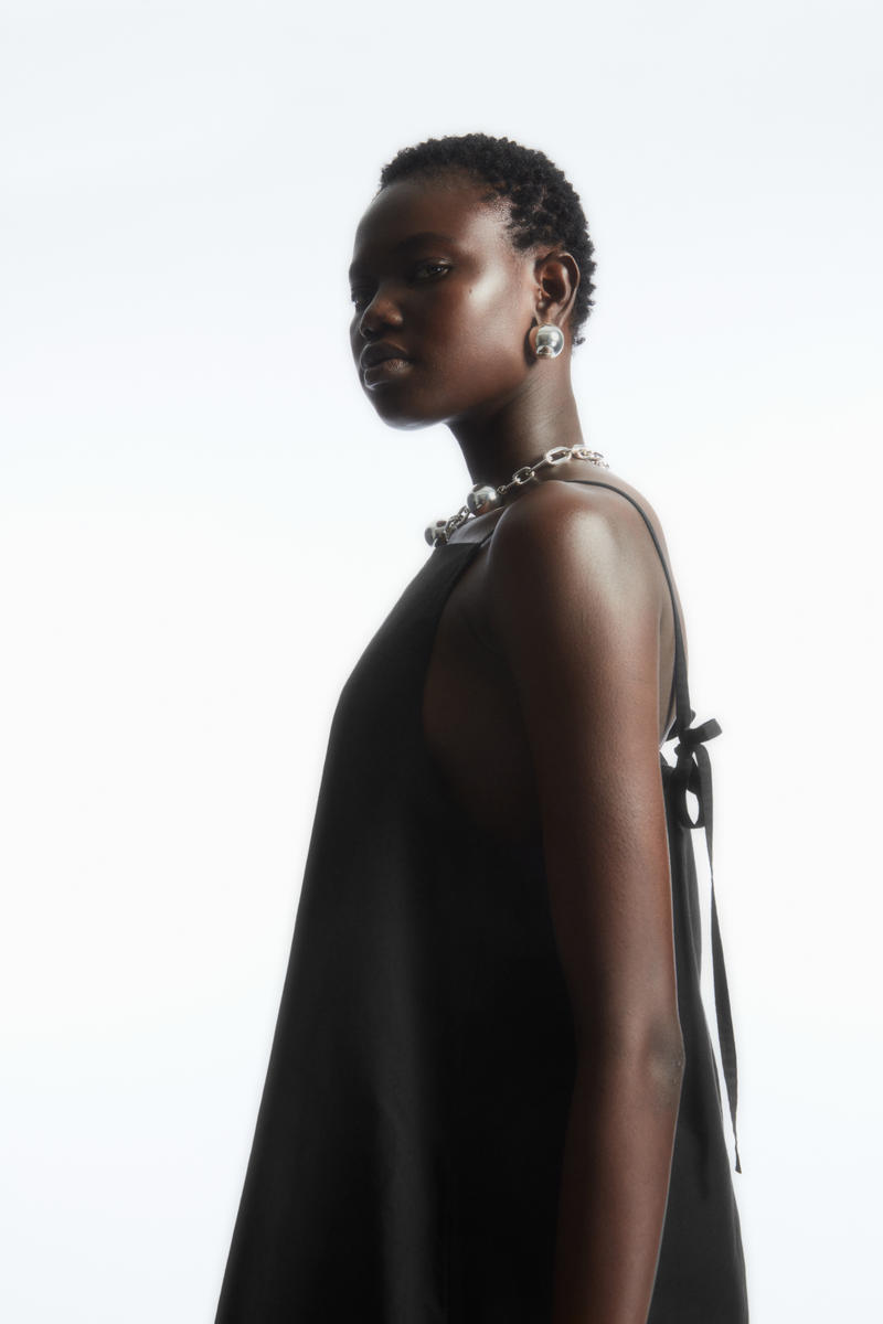 SHEER JACQUARD TAILORED ROMPERS ブラックMサイズ 225025BLACK-2.jpg