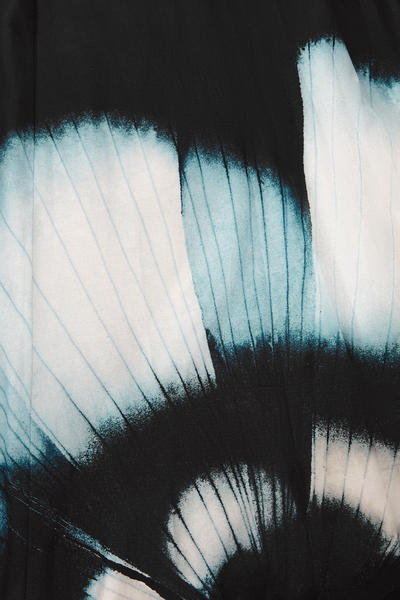 COS デジタルプリント　フローラルシルク混マキシワンピース