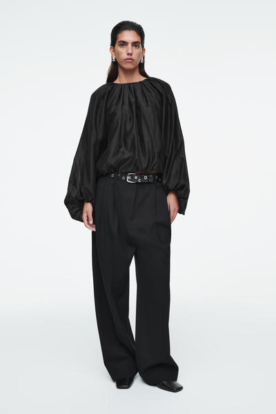 COS パラシュートブラウス