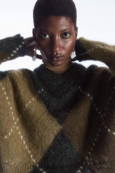 CROPPED V-NECK MOHAIR JUMPER クロップドVネックモヘアセーター