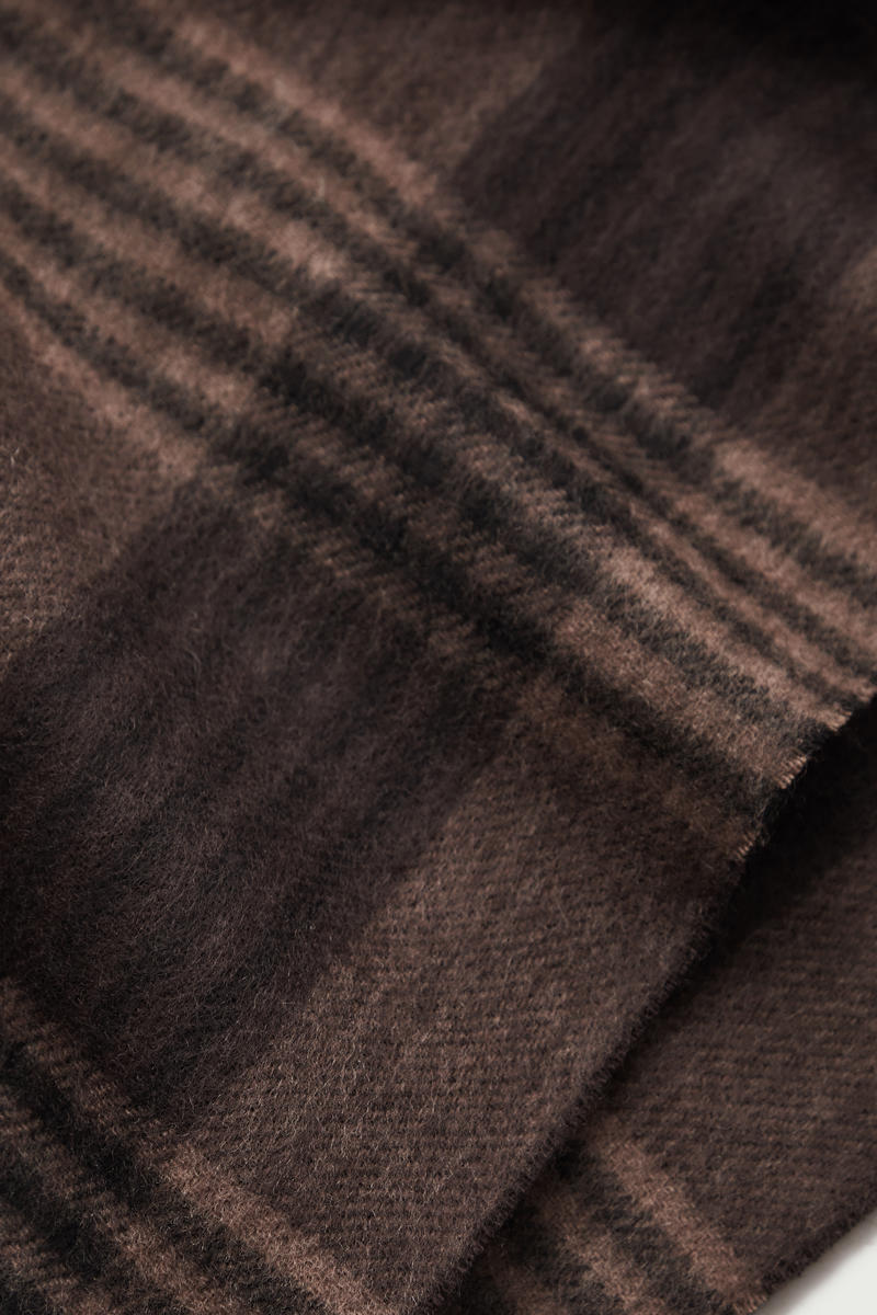 COS フリンジウールカシミヤマフラー