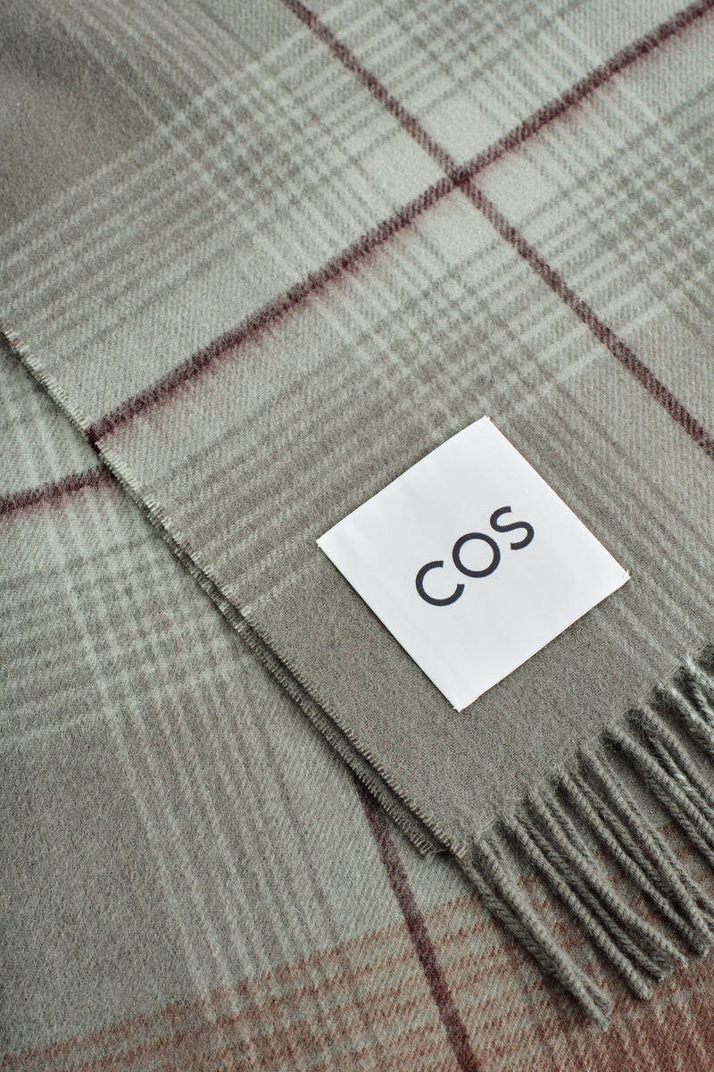 FRINGED WOOL-CASHMERE SCARF フリンジウールカシミヤマフラー レッド