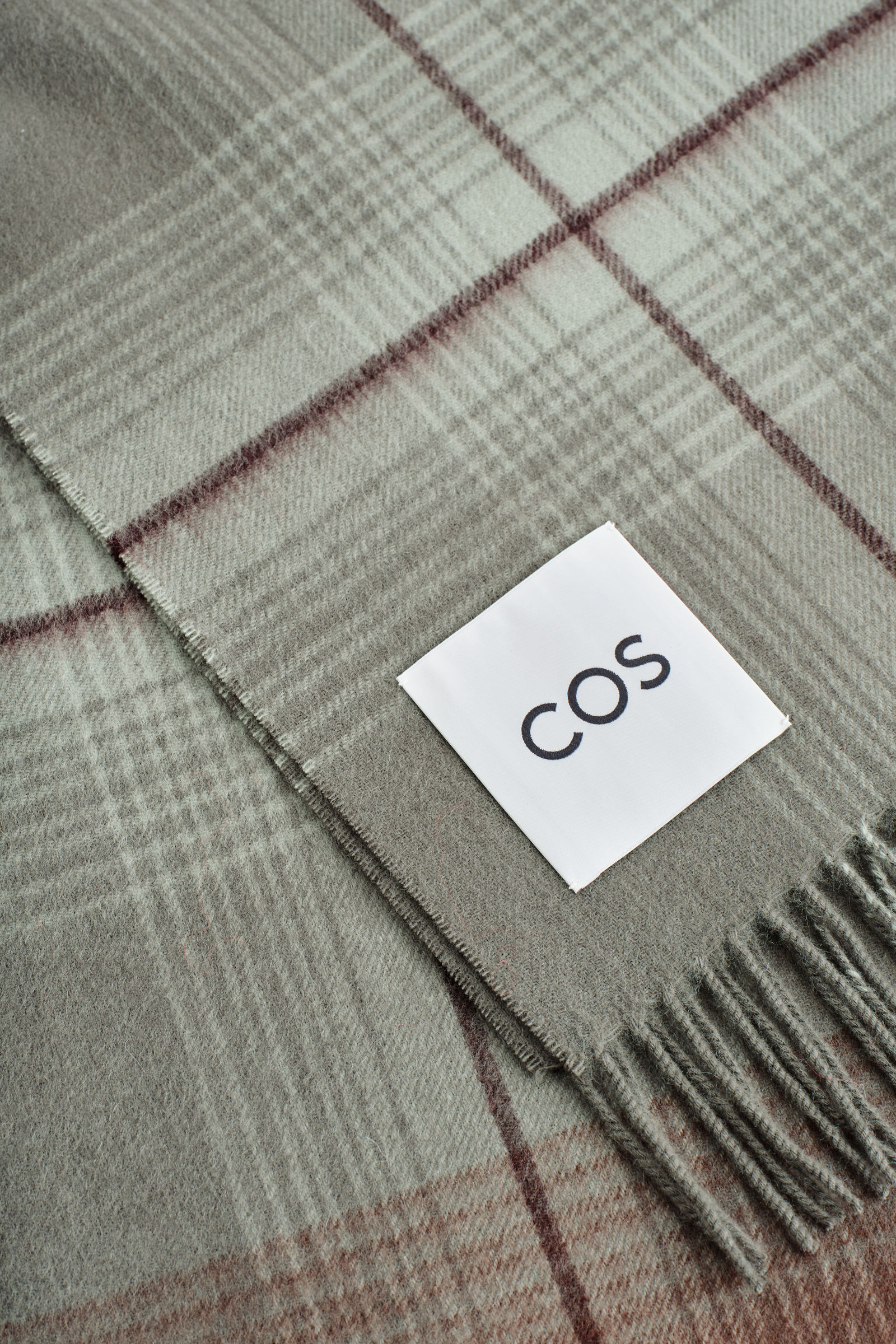 FRINGED WOOL-CASHMERE SCARF フリンジウールカシミヤマフラー レッド