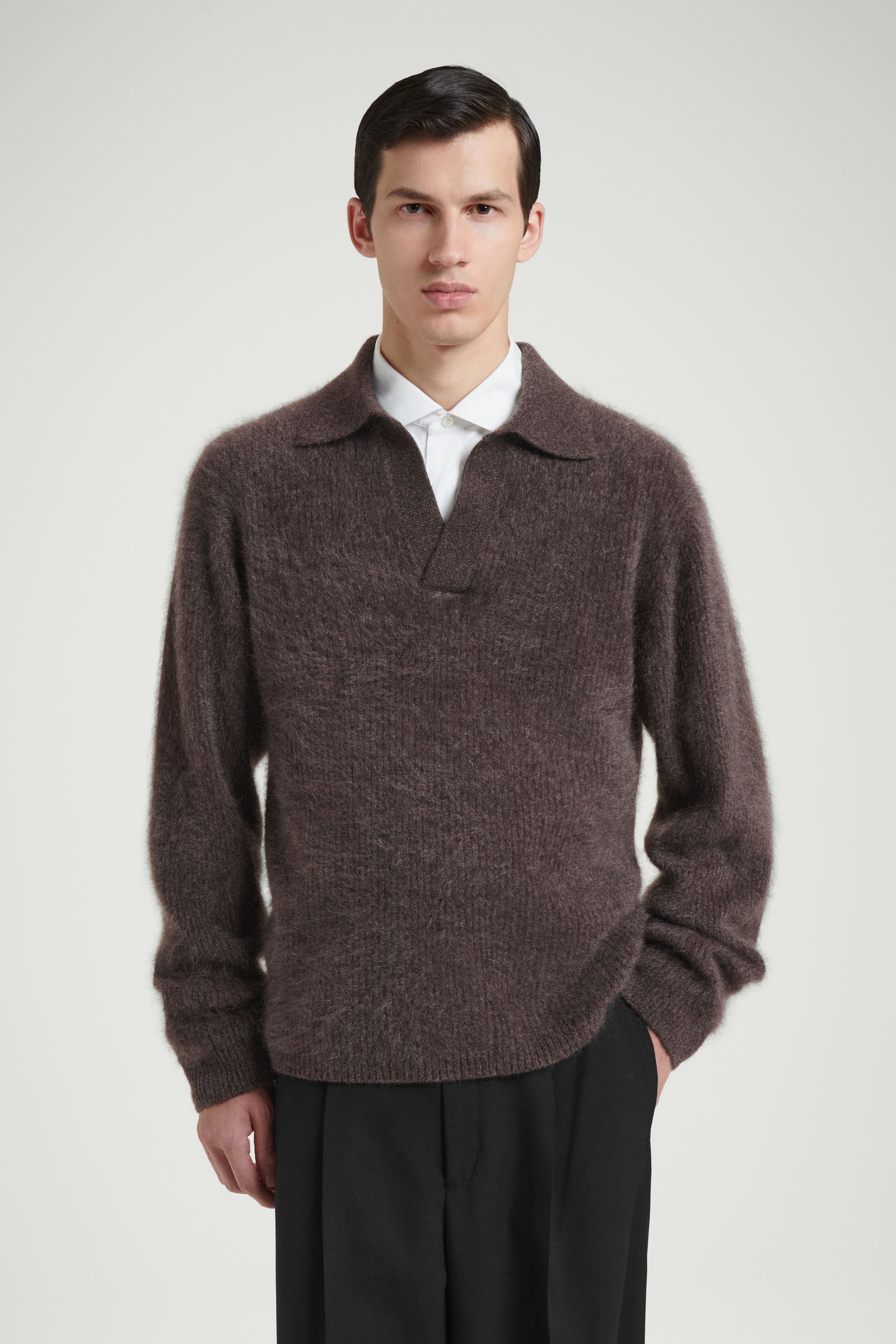 THE BRUSHED-CASHMERE POLO SHIRT ブラッシュドカシミヤポロシャツ