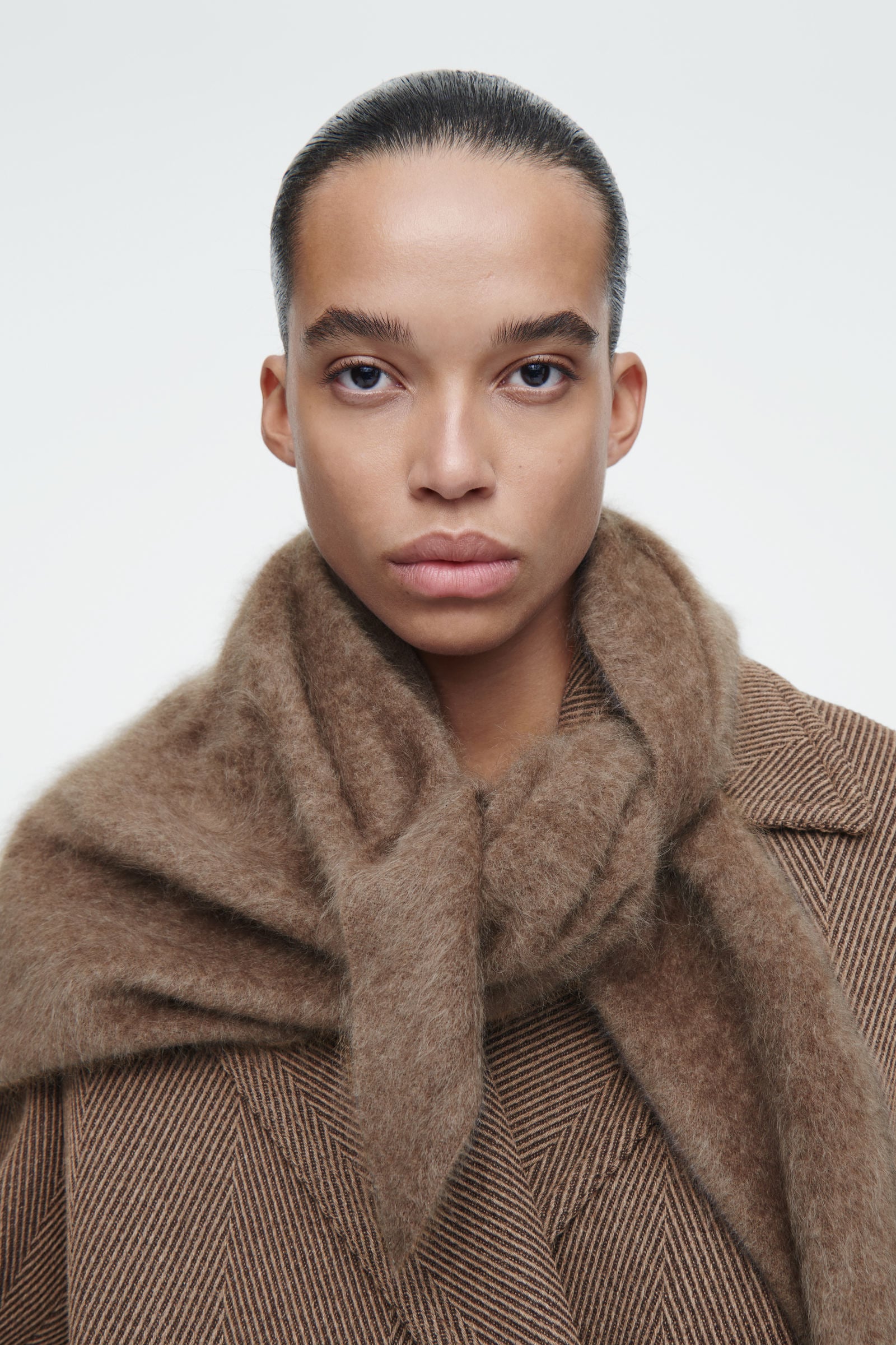 小物 StudioDoe Fleece Triangle Scarf zz-1261283_15-226-1010010-1.