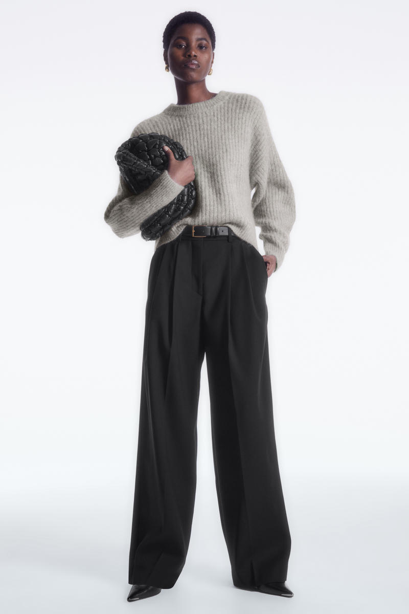 WIDE-LEG TAILORED WOOL TROUSERS ワイドレッグ テーラード ウール  