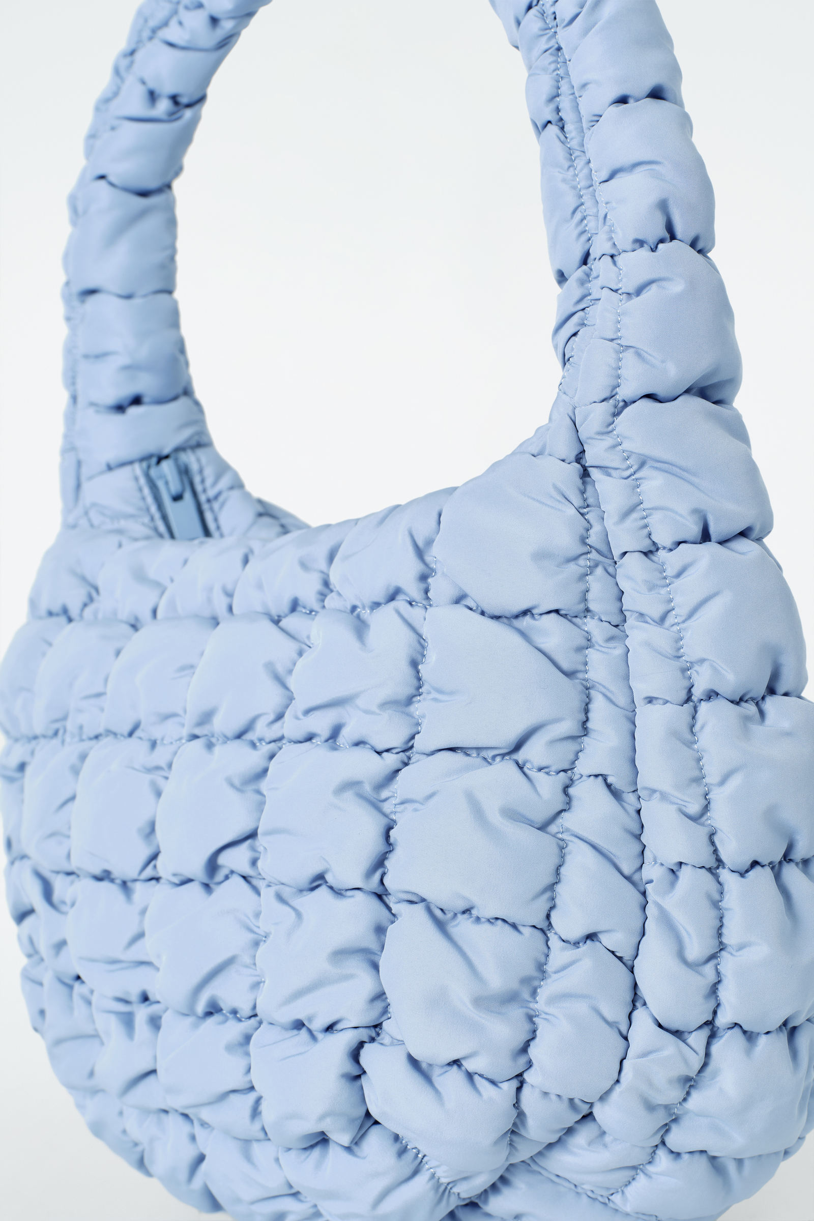 QUILTED MINI BAG キルトミニバッグ ライトブルー｜COS コス 公式 