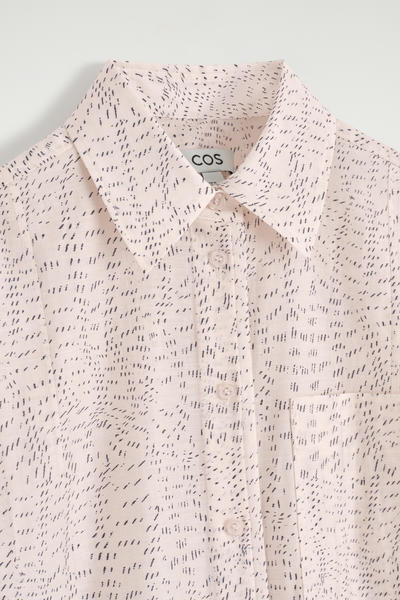 COS プリントフルイドシャツワンピース