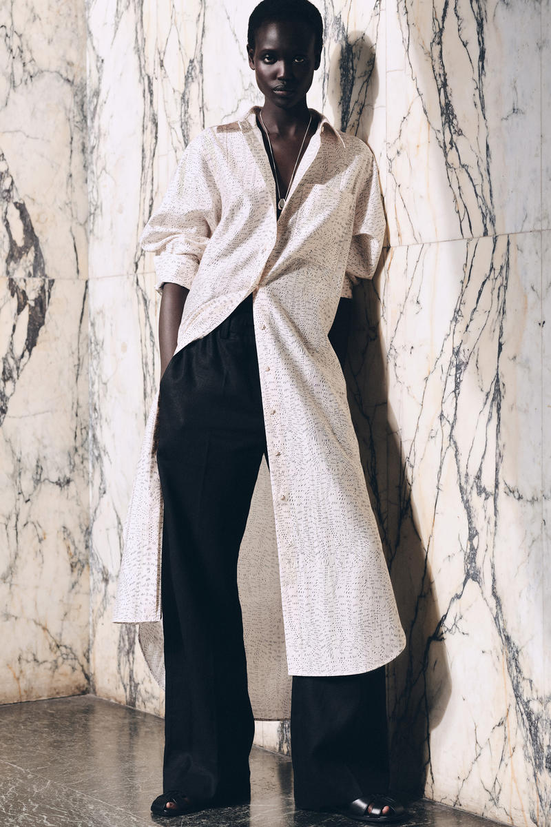 COS プリントフルイドシャツワンピース