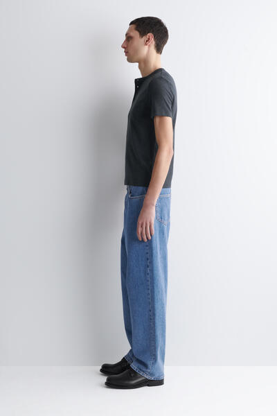 COS スリムフィット リブ編み ヘンリーTシャツ