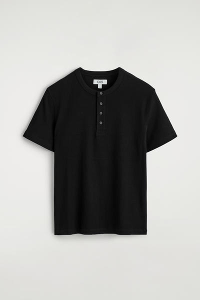 COS スリムフィット リブ編み ヘンリーTシャツ