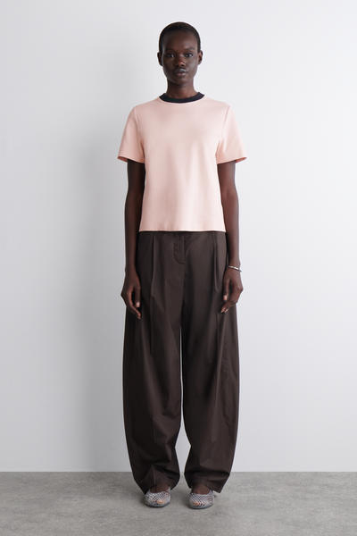 COS クリーンカットTシャツ