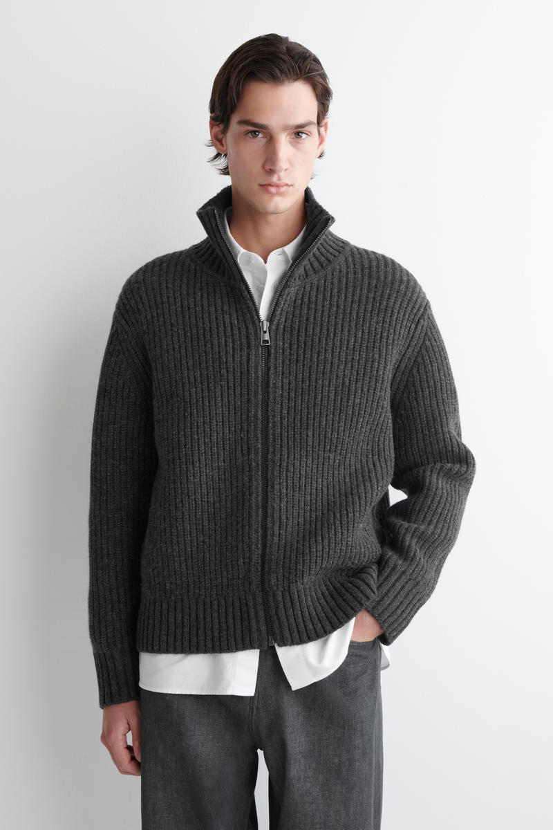 FUNNEL-NECK KNITTED WOOL JACKET ファンネルネックニットウール