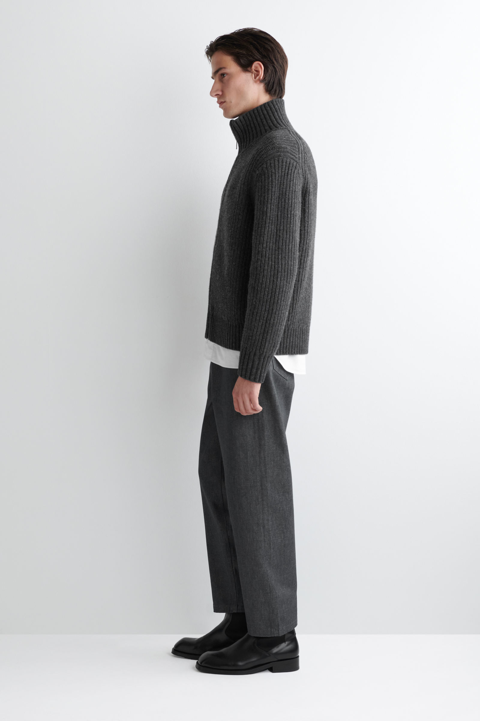 FUNNEL-NECK KNITTED WOOL JACKET ファンネルネックニットウール