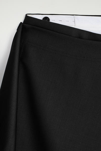 COS ウールスカートパンツ