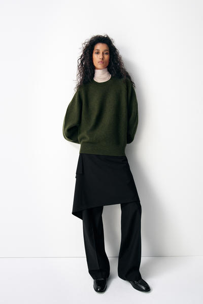 COS ウールスカートパンツ