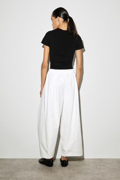 COS ウエストゴム仕様 バレルレッグパンツ