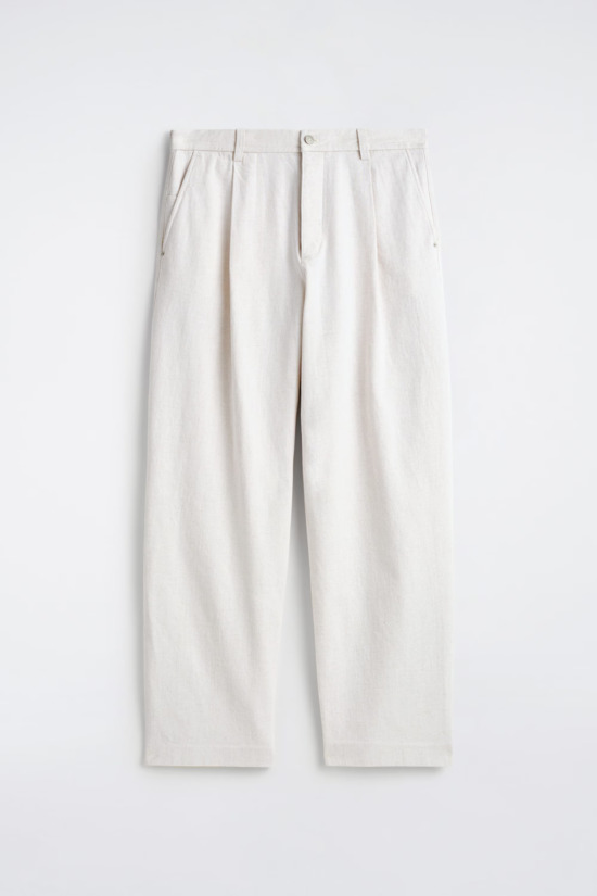 COS タック入りワイドレッグデニムパンツ
