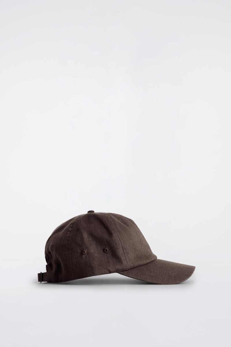 COS リネンベースボールキャップ