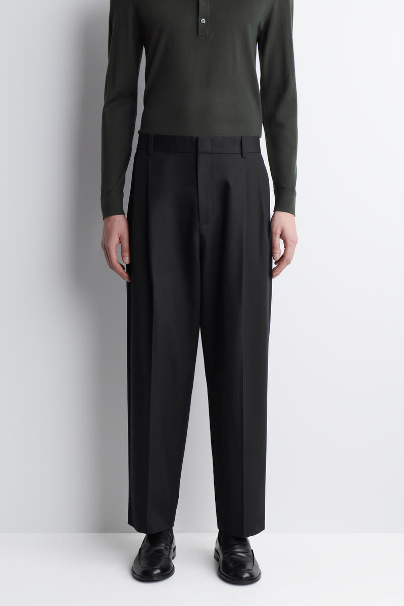 COS ストレートレッグコットンツイルトラウザーズ