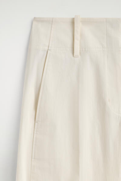 COS バレルレッグ ピマコットンパンツ