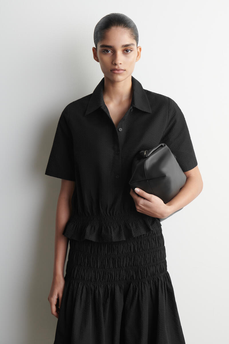 COS スモッキング シアサッカー シャツ