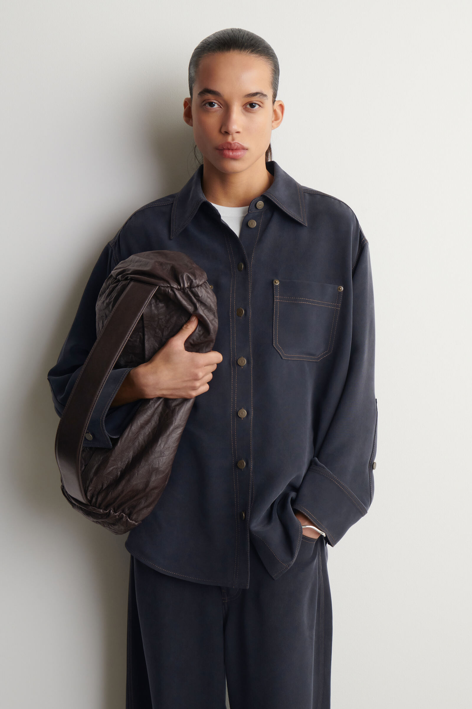 DENIM-EFFECT SILK SHIRT デニムエフェクト シルクシャツ インディゴ