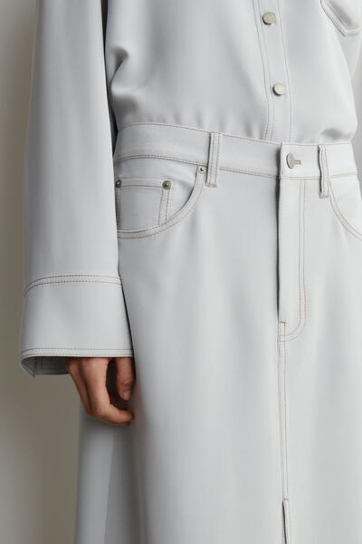 COS デニムエフェクト シルクミディスカート