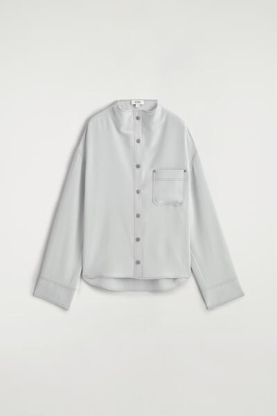 COS デニムエフェクト シルクファネルネックシャツ