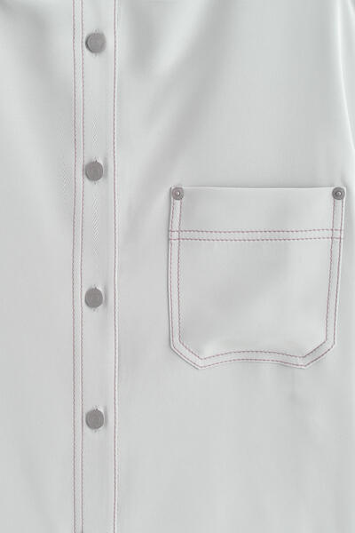 COS デニムエフェクト シルクファネルネックシャツ