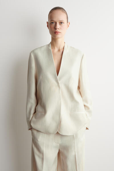 COS ノーカラー リネンブレンド ブレザー