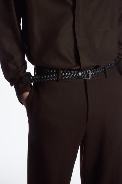 COS スリムウーブンレザーベルト