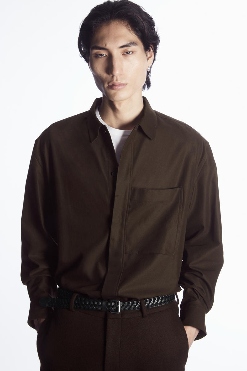 COS スリムウーブンレザーベルト