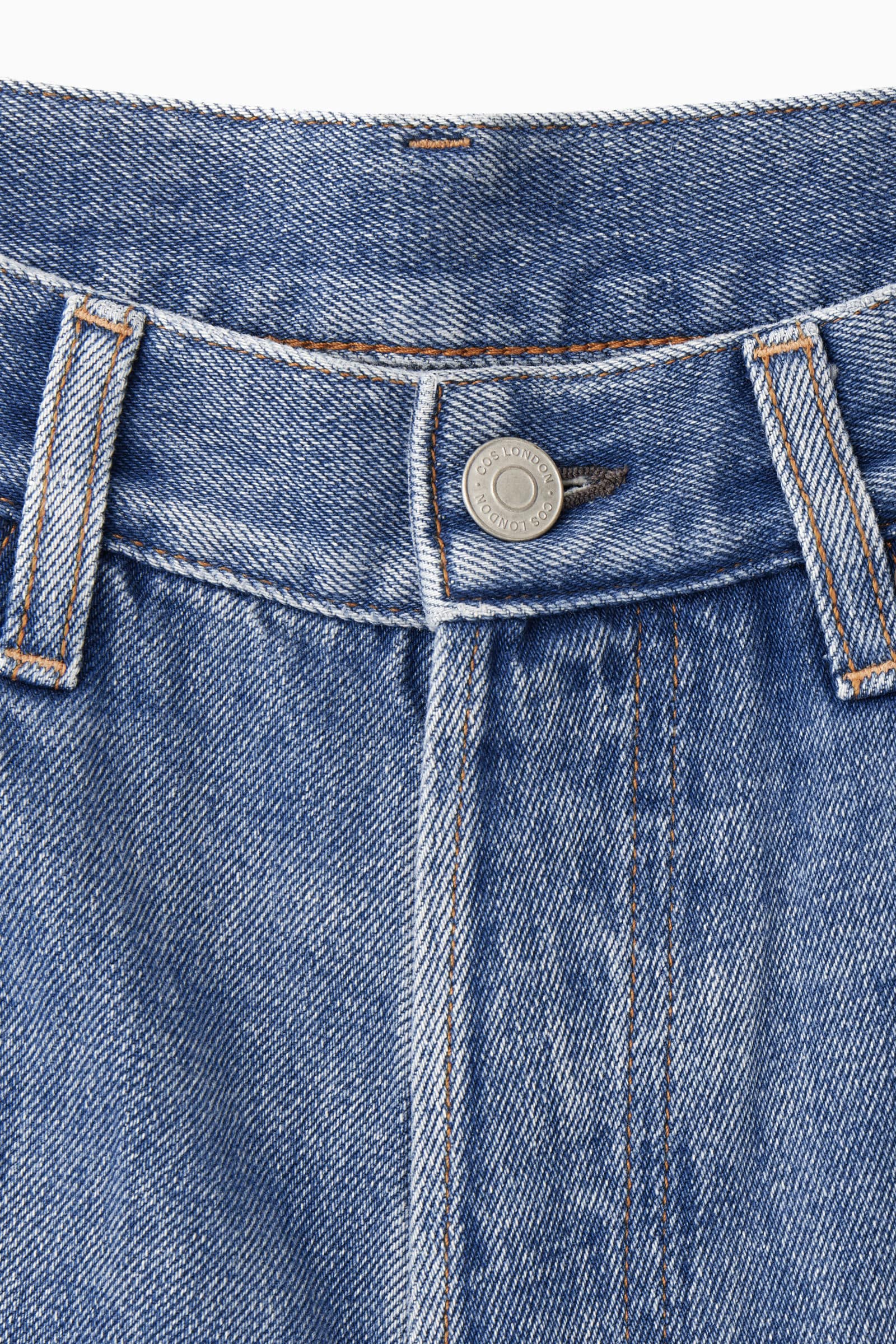 cosフルレングス VOLUME JEANS デニム VOLUME JEANS - WIDE フルレングス VOLUME JEANS - ワイド ライト