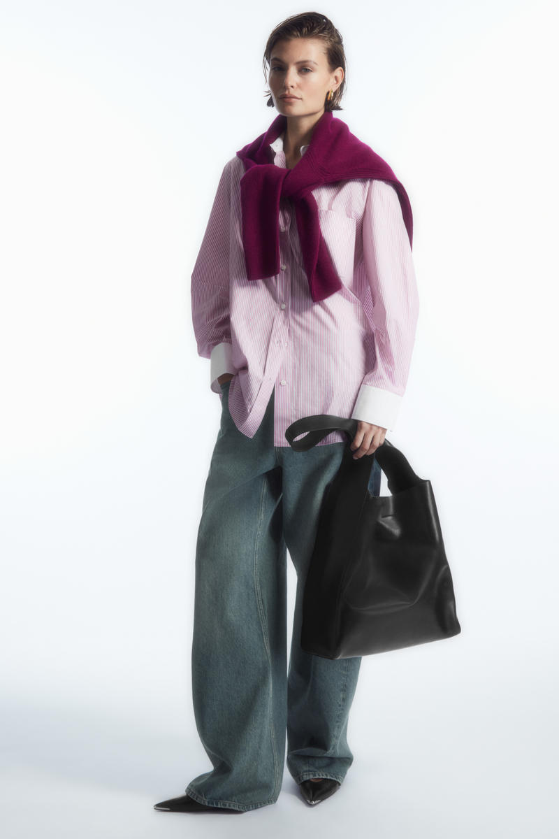 COS オーバーサイズ コントラストトリムシャツ OVERSIZED CONTRAST-TRIM PINSTRIPED SHIRT オーバーサイズピン