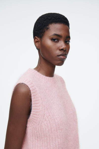 COS モヘアベスト