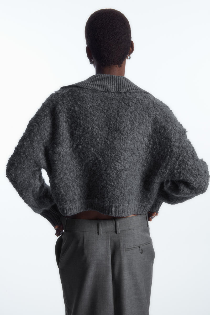 CROPPED BOUCLE-KNIT ALPACA-BLEND JUMPER クロップドブークレニット 