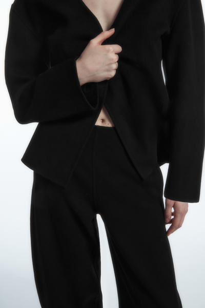 COS ダブルフェイスウールバルーンレッグパンツ