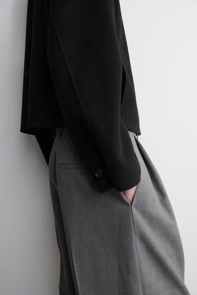 COS ダブルフェイスウールショートジャケット