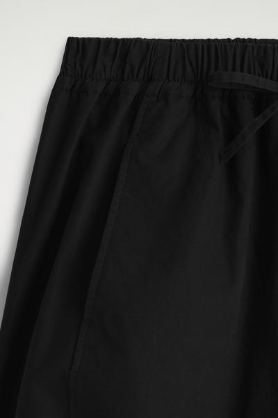 COS ウエストゴム仕様 バレルレッグパンツ
