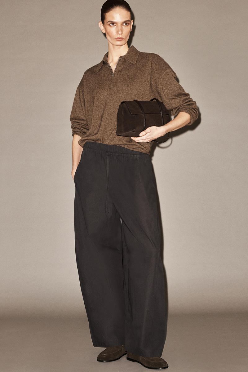 COS ウエストゴム仕様 バレルレッグパンツ