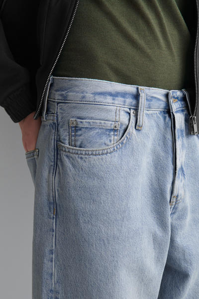 COS DOMEジーンズ - アンクル丈