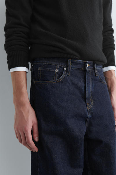 COS DOMEジーンズ - アンクル丈