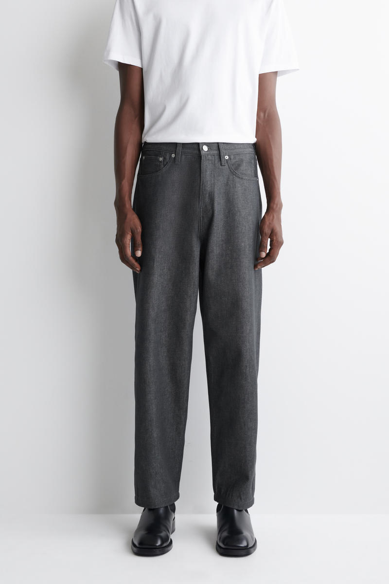 COS DOMEジーンズ - アンクル丈