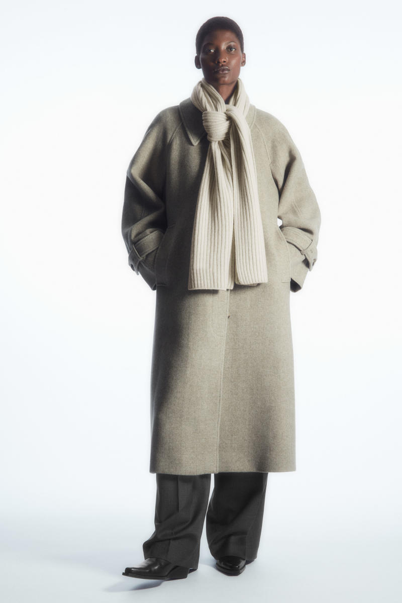 COS チャンキーリブピュアカシミヤスカーフ