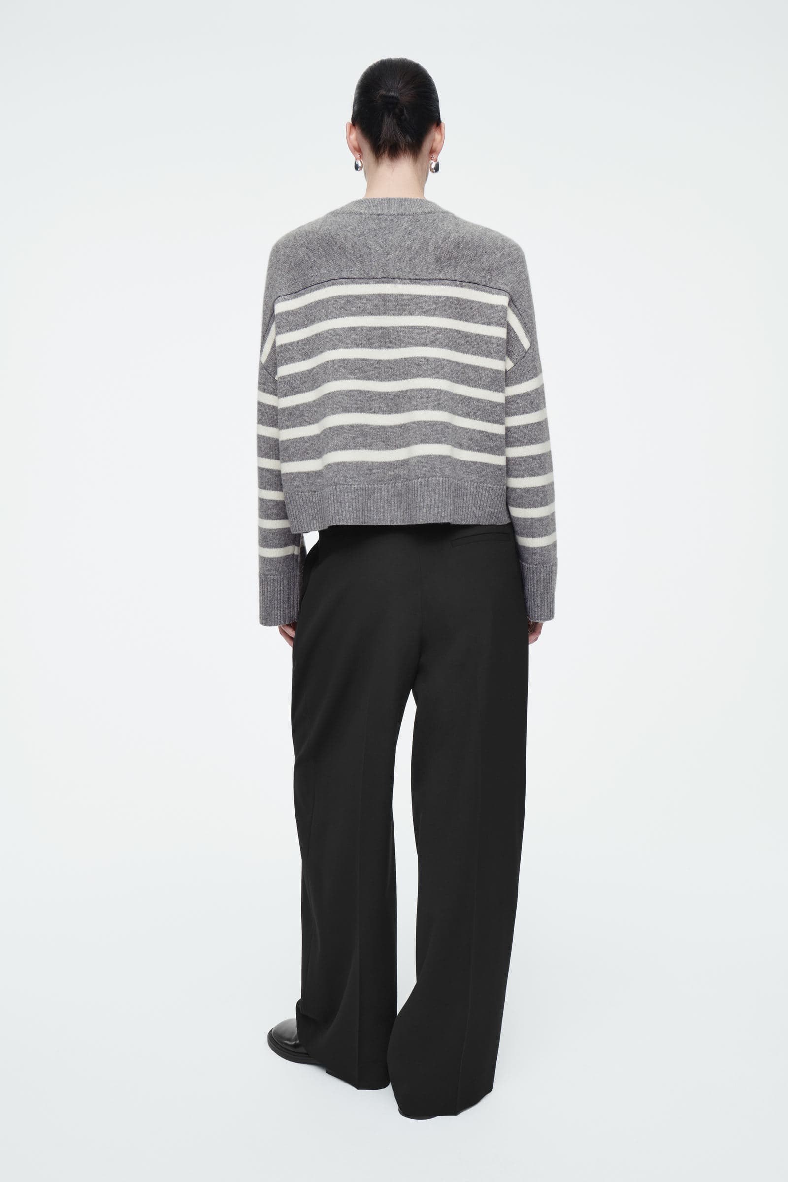 zz-1211698_06-319-1010017-4.