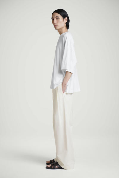 COS オーバーサイズTシャツ