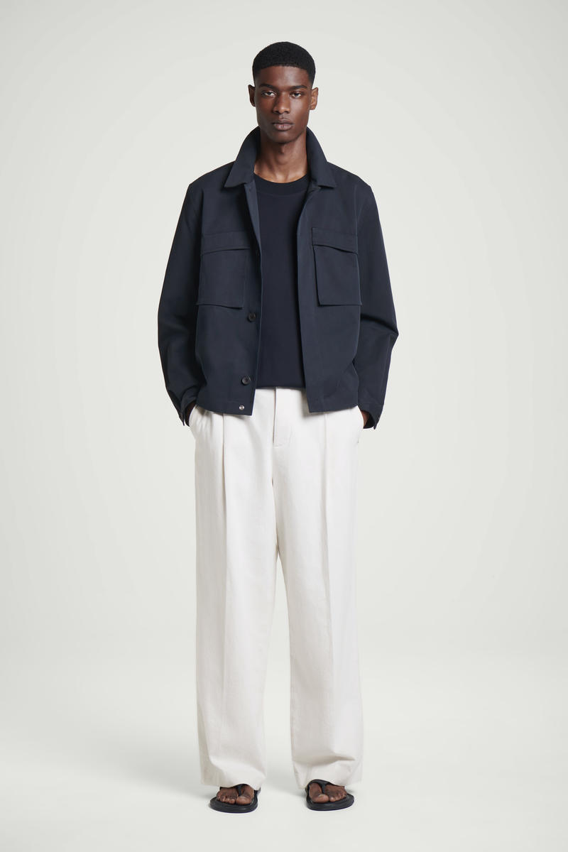 COS オーバーサイズTシャツ