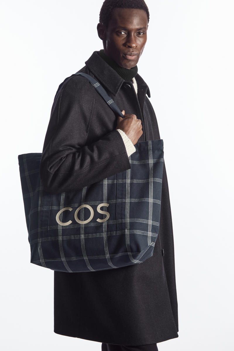 COS UTILITY TOTE - CANVAS COS ユーティリティートート - キャンバス